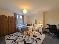 Lenton Boulevard, Lenton