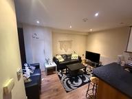 Trelawn Avenue, Headingley