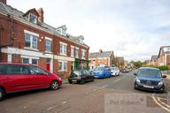 Heaton Hall Road, Heaton