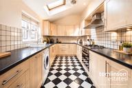 Lenton Nottingham, Lenton