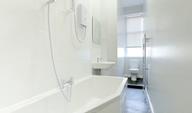 Fairlie Park Drive , 3F3, West End