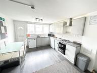 Barchester Close, Cowley