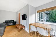 Dorket Drive, Wollaton