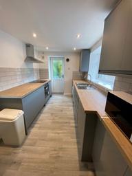 Llewelyn Street, Sketty