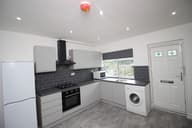 Park View Grove, Burley