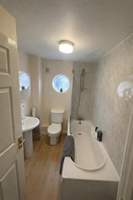 Goods Yard Close, Golden Triangle