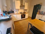 Harold Terrace, Hyde Park