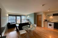 8 Broomhall Street, City Centre
