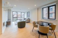 7 Dutton Street, City Centre