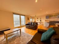 Argyle Street, Flat 5/2. Block C, City Centre