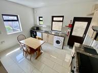 Beechwood Road, Uplands