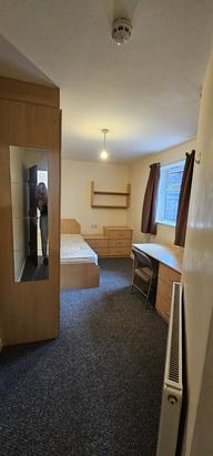 Estcourt Avenue, Headingley