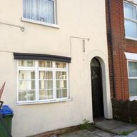 Bellevue Road, The Polygon