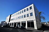 Russell Street, Town Centre