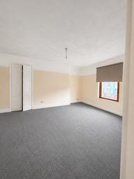 Uplands Crescent, Uplands