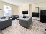 4A Brook Drive, City Centre