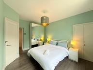 Dellow Street, Canary Wharf