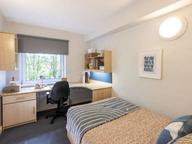 Charlotte Court, Highfield