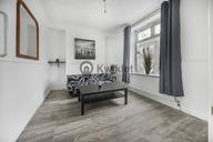 Queen Street, Treforest