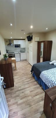 37 Chatsworth Road, Camden