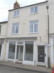 Gloucester Street, Town Centre