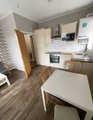 Fabian Way, Port Tennant