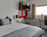 Heantun Point, Heath Town