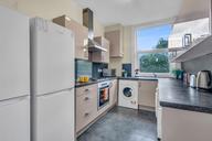 Hyde Park Road, Hyde Park