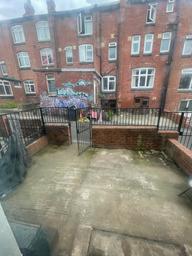 Richmond Avenue, Hyde Park