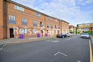 Cahir Street, Canary Wharf