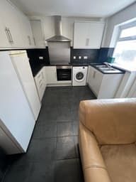 King Edward's Road, Brynmill