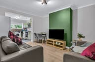 Stanmore Crescent, Burley