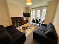 Estcourt Terrace, Headingley