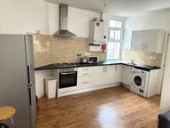 Bond Street, Hockley