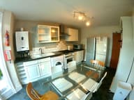 Eaton Crescent, Uplands