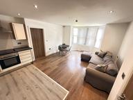 Back Broomfield Crescent, Headingley