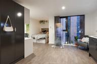 True Student, Kensington