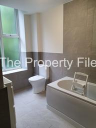 Wynnstay Grove, Fallowfield