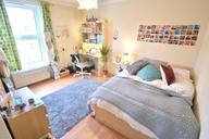 Burley Lodge Road, Hyde Park