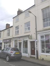 Gloucester Street, Town Centre