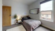 Fishponds Road, Fishponds