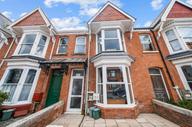 Beechwood Road, Uplands