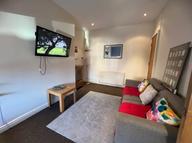 Wrangthorn Terrace, Hyde Park