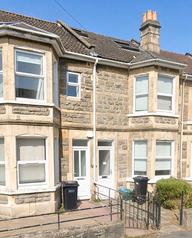 Triangle North, Oldfield Park