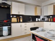 Knoll Court, City Centre