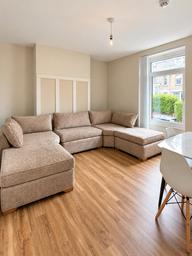 Glanmor Crescent, Uplands