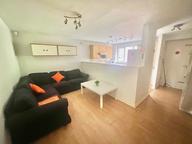 Hyde Park Close, Hyde Park