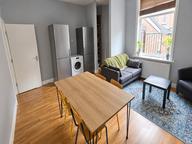 Lucas Place, Hyde Park