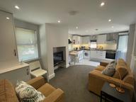 Cardigan Road, Hyde Park