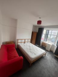 Rhyddings Park Road, Brynmill